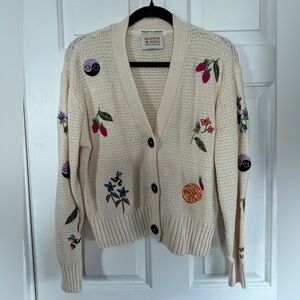 Medium cream colored Scotch & Soda cardigan